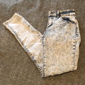 Jeans and Jogger Bundle!!